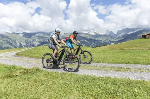 Mountainbike TourBova 326 Tour-Bild Bova 326