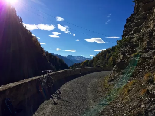 Tour-Bild Wiesen - Steig - Zügenschlucht