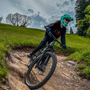 Bild Bikerberg Flumserberg - blau bis tiefschwarz 4 
